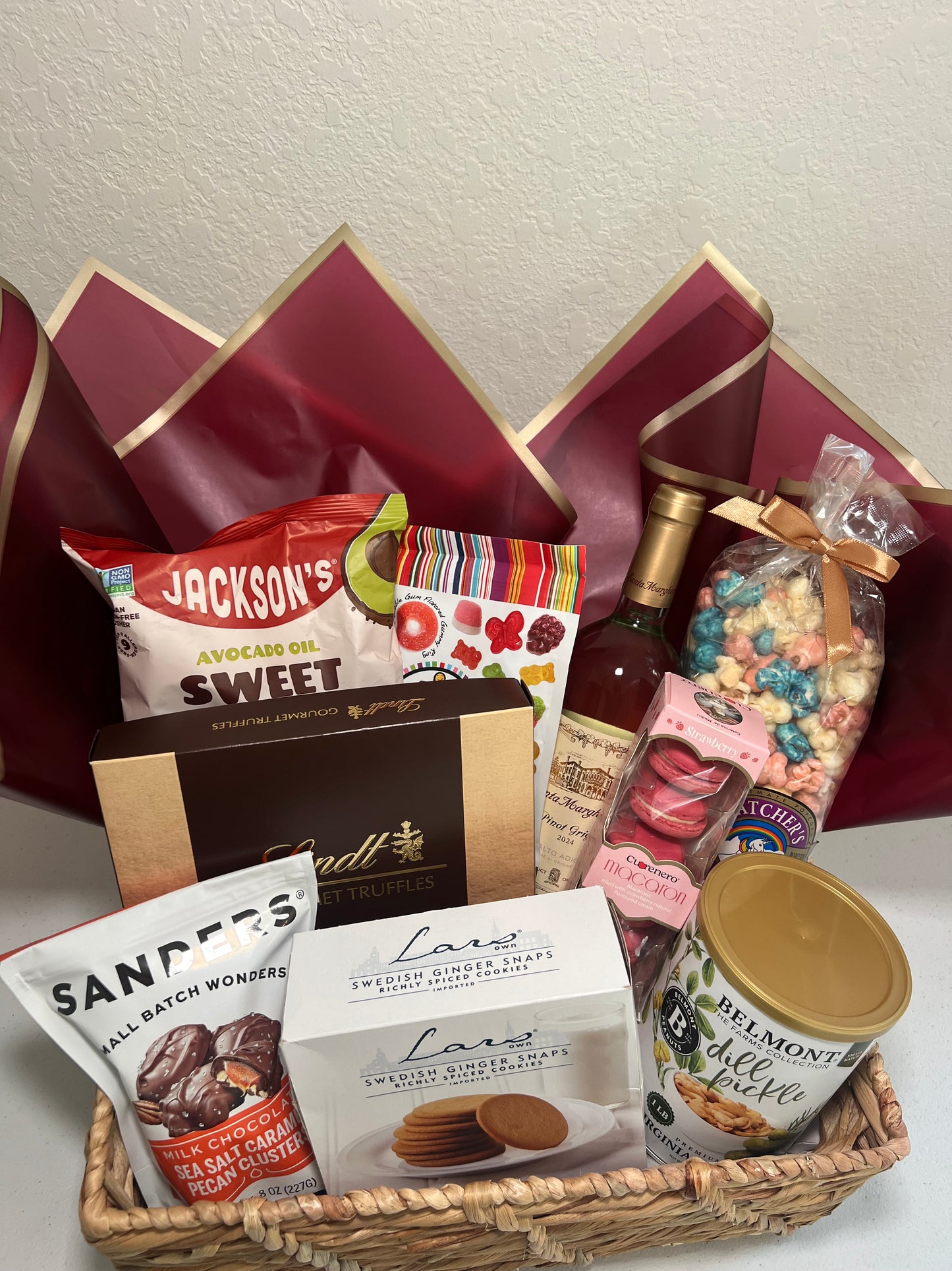 Gourmet Gift Basket